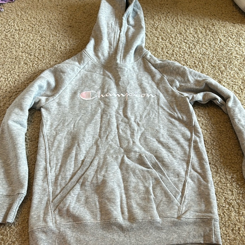 Girls champion sweatshirt!